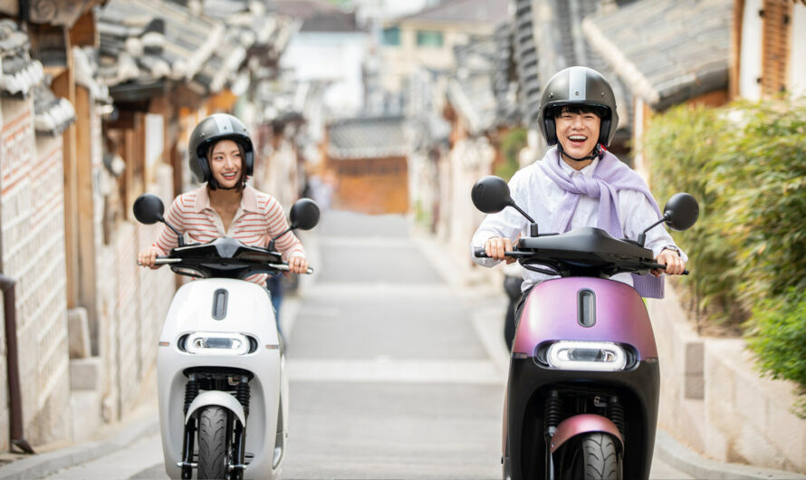 Gogoro introduces CrossOver SmartScooter, an all-terrain e-scooter with battery-swapping and cargo-hauling capabilities