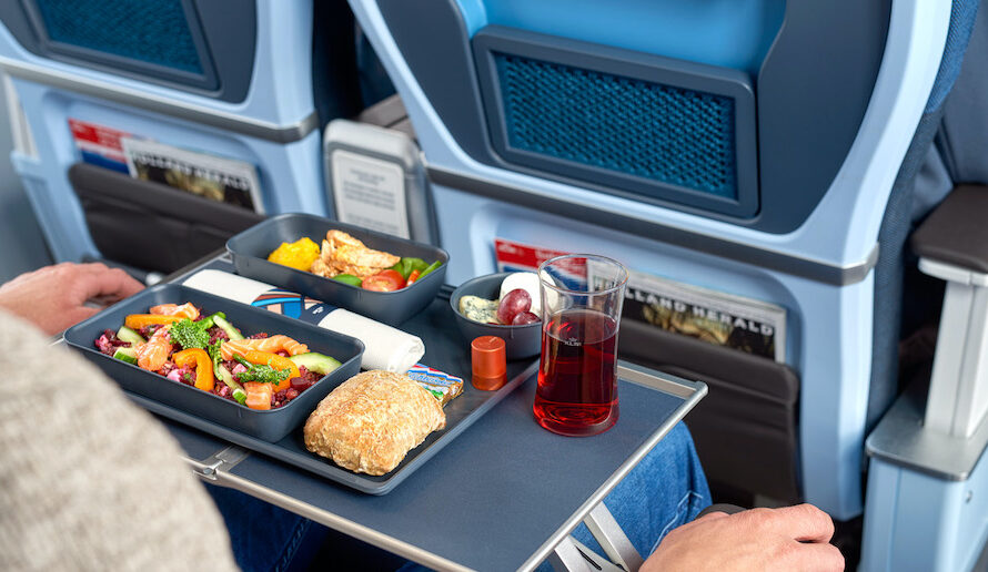 Inflight Catering : The Indispensable Role of In-Flight Entertainment in Modern Air Travel