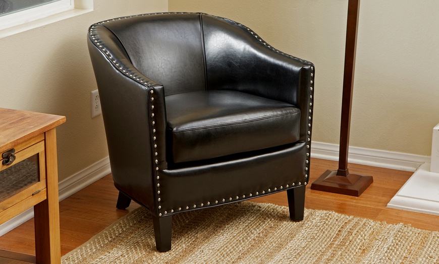 Leather Chair Market Growth to Surge Due to Demand for Luxury Furniture