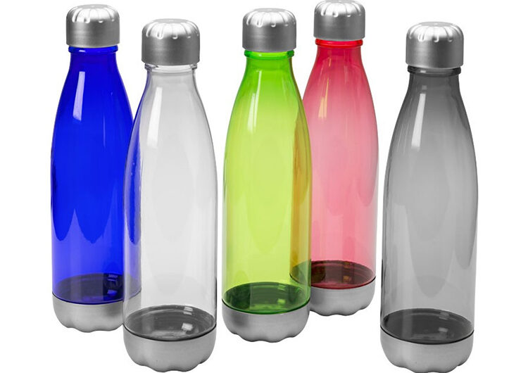 The Growing Sports Water Bottles Market is Driven by Sustainability Trends